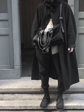 「Yohji Yamamoto POUR HOMME（ヨウジヤマモトプールオム）のアイテム（その他アウター）」を使った、いりえさん（メンズ・178cm）の冬コーディネート