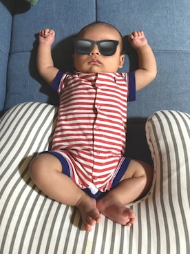 「アイテム（ロンパース、レッド系）」を使った、まるさん（キッズ・60cm）の秋コーディネート