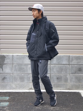 「White Mountaineering」｜「アイテム（マウンテンパーカー）」を使った、DOGDAYSさん（メンズ・172cm）の秋コーディネート