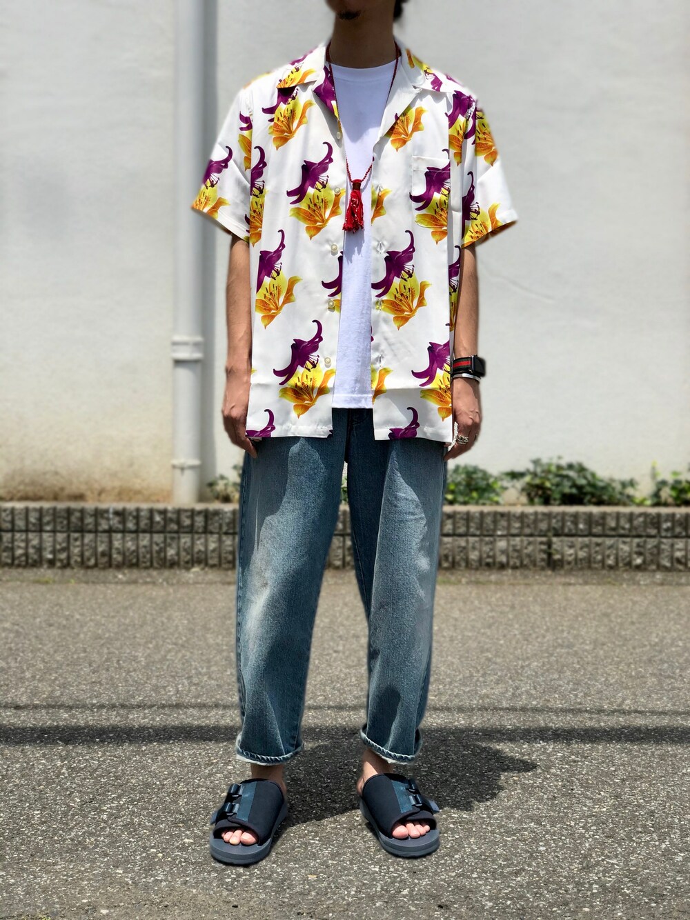 「WACKO MARIA 、BUENA VISTA、NAISSANCE、suicoke、MIKIA」｜「WACKO MARIAのHAWAIIAN SHIRT (TYPE-2)（シャツ/ブラウス、ホワイト系）」を使った、DOGDAYSさん（メンズ・172cm）の夏コーディネートの1枚目の写真