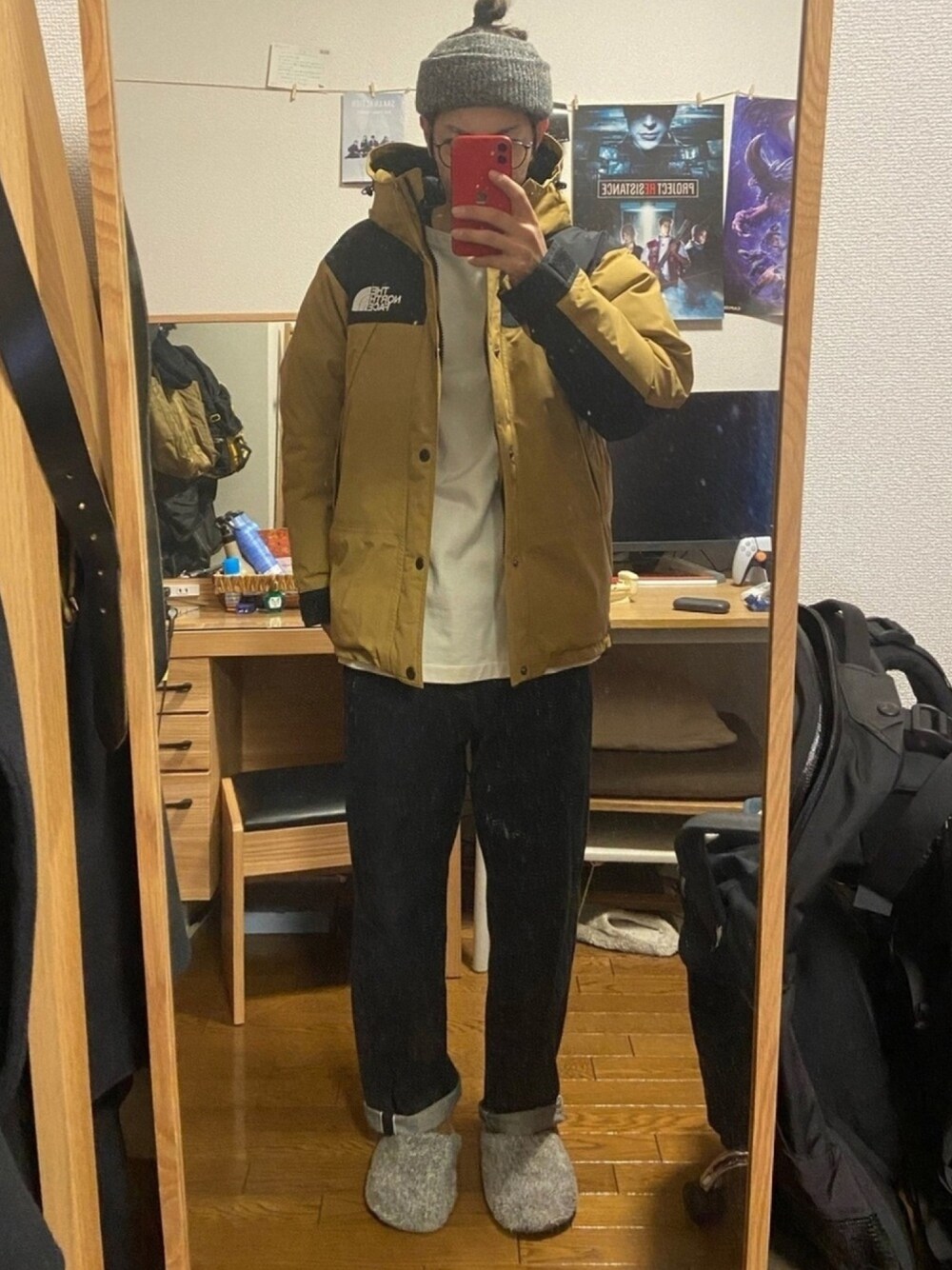 「今日のコーデ、冬コーデ、デニム、コンビニスタイル、休日スタイル、ワイドパンツ、ラフ、私の推しブランド」｜「YAECAのアイテム（デニムパンツ、ブルー系）」を使った、k1さん（メンズ・171cm）の冬コーディネートの1枚目の写真