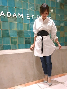 「ADAM ET ROPE'（アダムエロペ）のアイテム（シャツワンピース）」を使った、Emilyさん（レディース・162cm）の春コーディネート