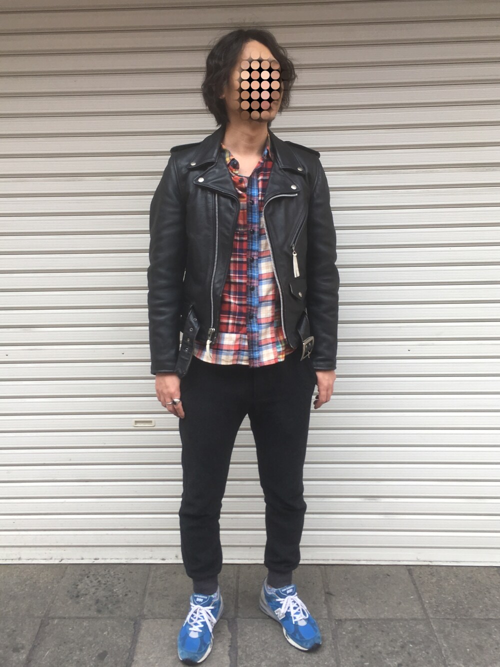 「ストリート、ライダース、スニーカー、カジュアル」｜「schottのSchott/ショット/613US  ONE STAR RIDERS/ワンスター ライダース（ライダースジャケット、ブラウン系）」を使った、かくちゃんさん（メンズ・175cm）の春コーディネートの1枚目の写真