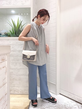 「Heather（ヘザー）のアイテム（スラックス）」を使った、narumiさん（レディース・163cm）の夏コーディネート