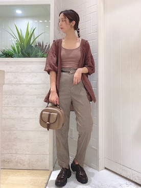 「Heather（ヘザー）のアイテム（スラックス）」を使った、narumiさん（レディース・163cm）の夏コーディネート