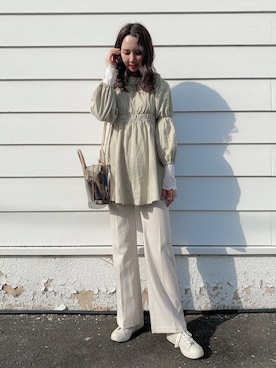 「Heather（ヘザー）のアイテム（スラックス）」を使った、narumiさん（レディース・163cm）の春コーディネート