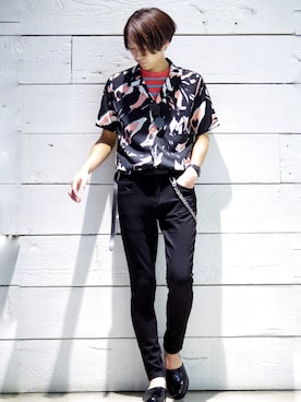 「lot holon（ロットホロン）のアイテム（Tシャツ/カットソー）」を使った、アライ@youtubeさん（メンズ・176cm）の夏コーディネート