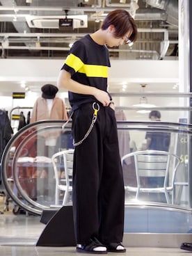 「lot holon（ロットホロン）のアイテム（Tシャツ/カットソー）」を使った、アライ@youtubeさん（メンズ・176cm）の夏コーディネート