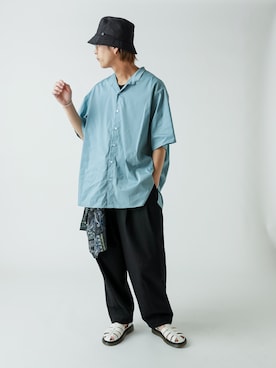 「Lui's（ルイス）のアイテム（財布/小物）」を使った、アライ@youtubeさん（メンズ・176cm）の春コーディネート