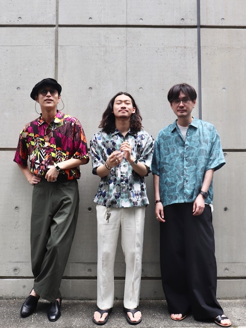 Lui's（ルイス）の「オリジナルヴィンテージドット柄オープンカラー