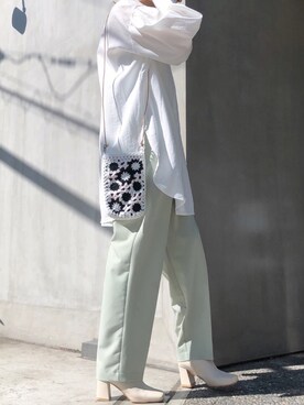 yurikonakatani使用「Lui's（アシメピンタックドレスシャツ）」的時尚穿搭