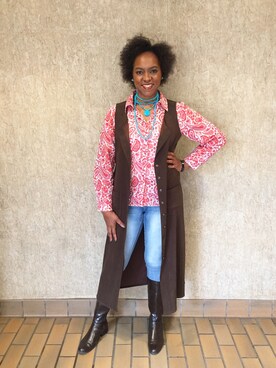 「アイテム（ドレス、ブラウン系）」を使った、Lisa Yorkさん（レディース・175cm）の春コーディネート