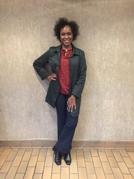 「LOFT（-）のアイテム（トップス）」を使った、Lisa Yorkさん（レディース・175cm）の冬コーディネート