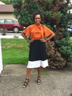 Lisa Yorkさんのコーディネート