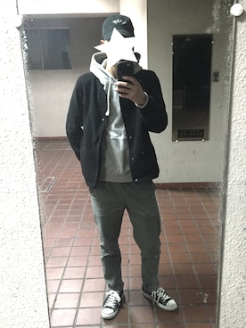 「DHOLIC（ディーホリック）のアイテム（チノパンツ）」を使った、テンさん（メンズ・174cm）の冬コーディネート