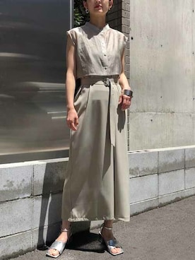 ワンピース ドレスを使った ショート丈トップス のレディース人気ファッションコーディネート Wear