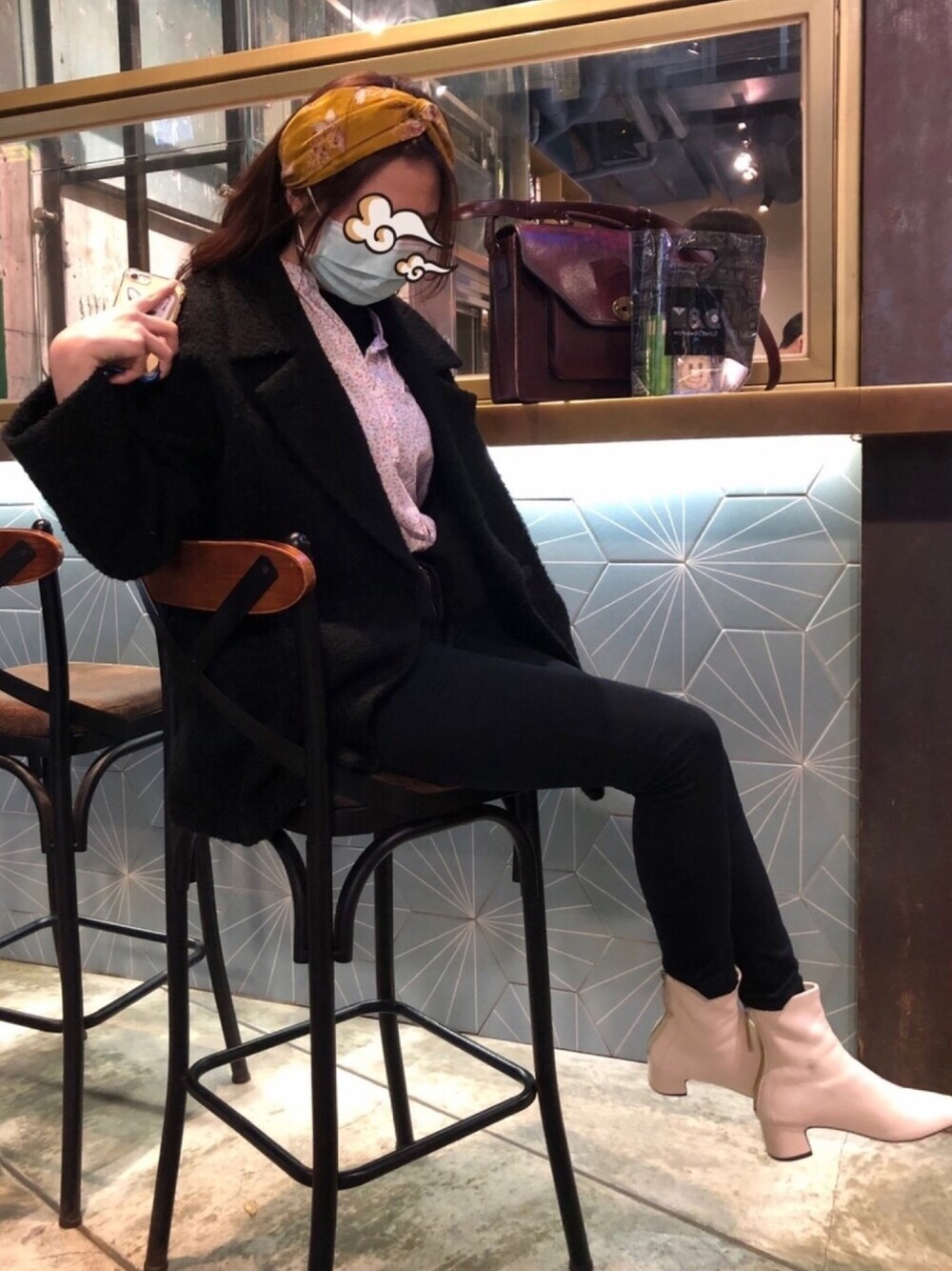 Mila Owen（ミラオーウェン）の「ベルト付ビックカラーショート