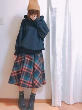 「スウェットパーカー」｜「アイテム（その他）」を使った、hitomiさん（レディース・158cm）の秋コーディネート