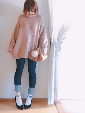 「ブラウンニット」｜「アイテム（パンプス）」を使った、hitomiさん（レディース・158cm）の秋コーディネート