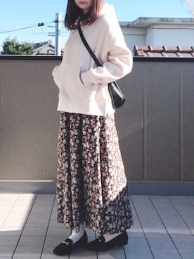 「SUGAR BISKET（シュガービスケット）のアイテム」を使った、hitomiさん（レディース・158cm）の冬コーディネート