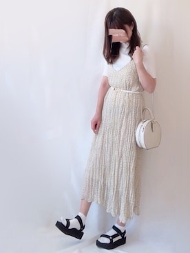 「ラウンドバッグ」｜「アイテム（ワンピース/ドレス）」を使った、hitomiさん（レディース・158cm）の春コーディネート