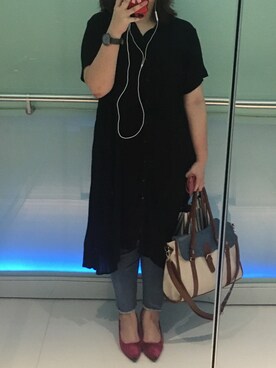「MONKI（モンキ）のアイテム（シャツワンピース）」を使った、キャシーさん（レディース・160cm）の夏コーディネート