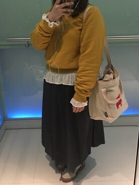「PULL&BEAR（プルアンドベア）のアイテム（スウェット）」を使った、キャシーさん（レディース・160cm）の春コーディネート