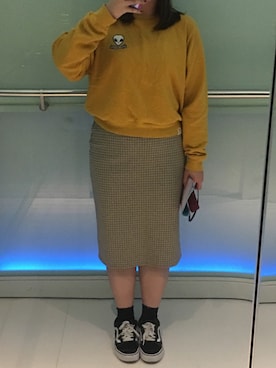 「PULL&BEAR（プルアンドベア）のアイテム（スウェット）」を使った、キャシーさん（レディース・160cm）の秋コーディネート