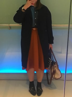 「仕事コーデ」｜「アイテム（トレンチコート）」を使った、キャシーさん（レディース・160cm）の冬コーディネート