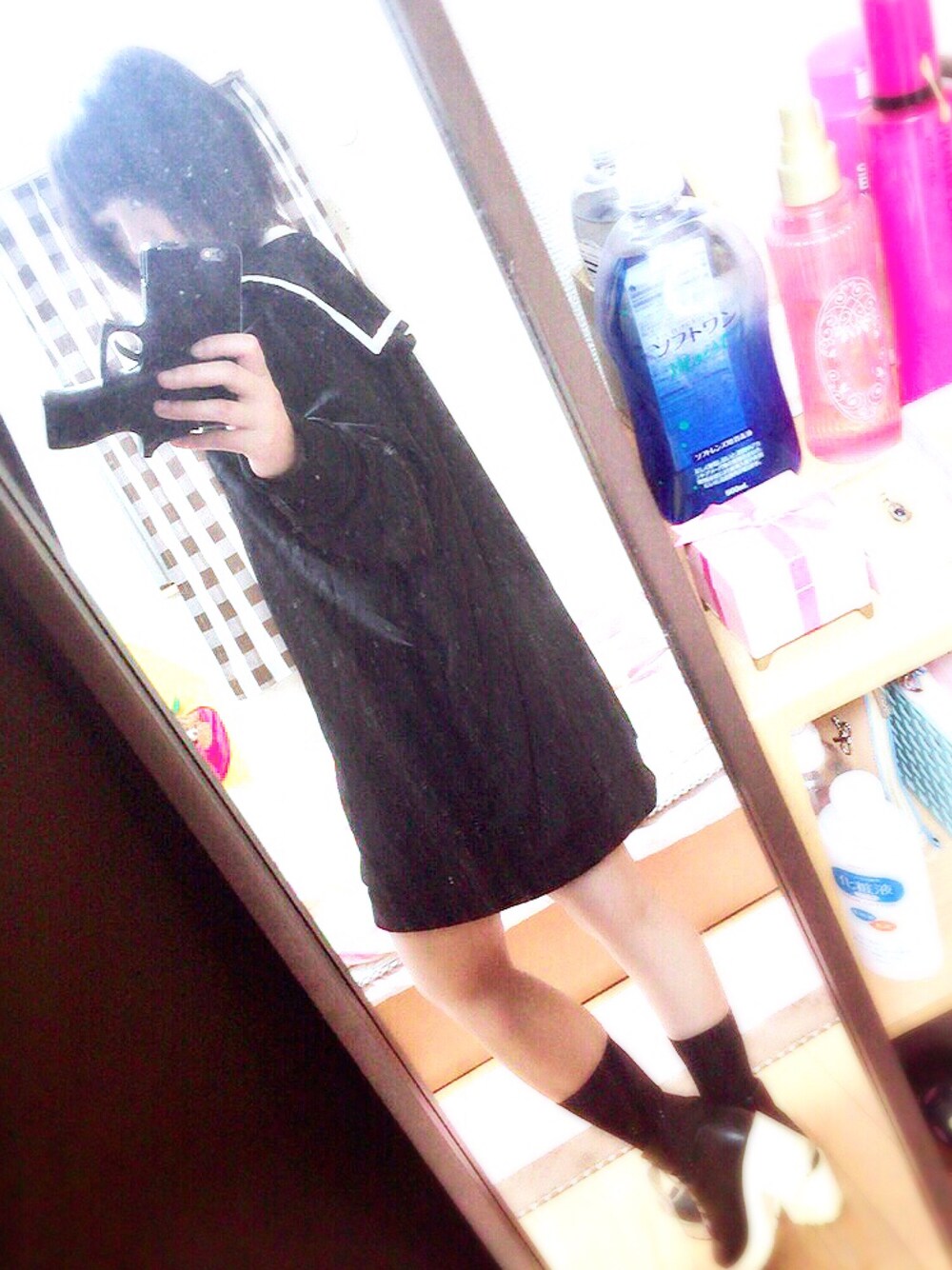 「セーラージャージ、セーラー服、首輪みたいなチョーカー」｜「FUNKYFRUITのアイテム（ジャケット/アウター、ブラック系）」を使った、まるちゃんさん（レディース・153cm）の秋コーディネートの1枚目の写真