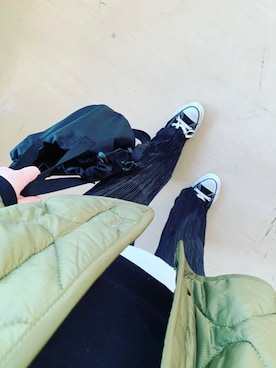 「TODAYFUL（トゥデイフル）のアイテム（ミリタリージャケット）」を使った、鈴木すうこさん（レディース・154cm）の冬コーディネート