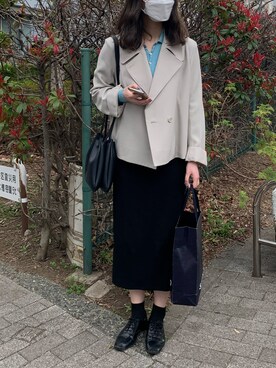 「COS（コス）のアイテム（ノーカラージャケット）」を使った、kkbumさん（レディース・164cm）の春コーディネート