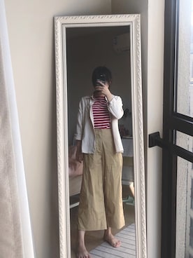 「Mo&Co.（モーアンドコー）のアイテム（チノパンツ）」を使った、Akaさん（レディース・157cm）の秋コーディネート