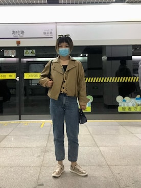 「PULL&BEAR（プルアンドベア）のアイテム（パンツ）」を使った、Akaさん（レディース・158cm）の春コーディネート