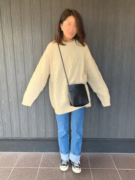 「PT（ピーティ）のアイテム（ピアス（両耳用））」を使った、achitaさん（レディース・168cm）の秋コーディネート