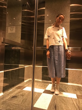 「IZZUE（イズゥー）のアイテム（スラックス）」を使った、fayeaさん（レディース・165cm）の夏コーディネート