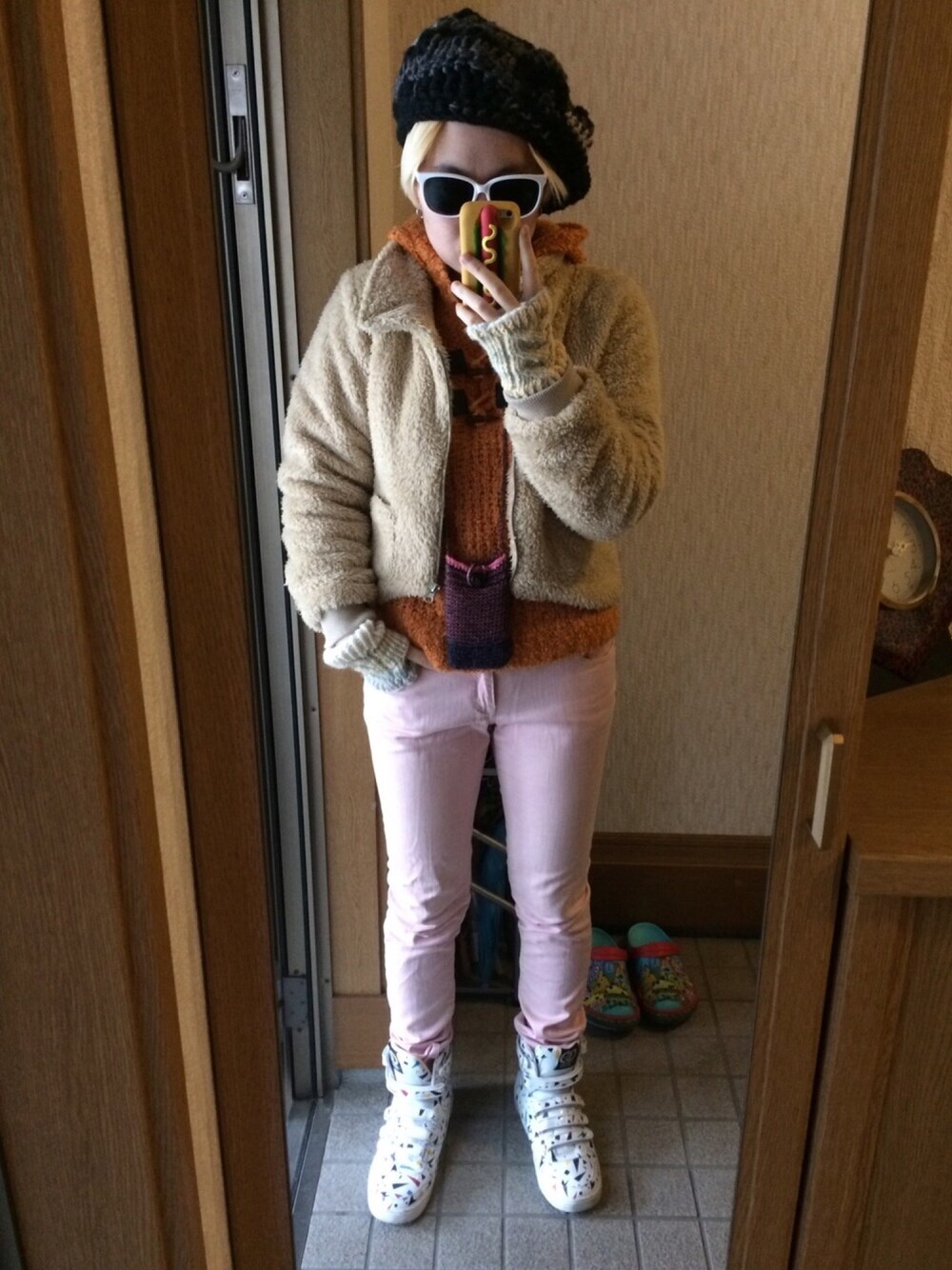 「COCOLULU、Avail、GU、古着、used、handmade、ハンドメイド」｜「COCOLULUのアイテム（スニーカー、ホワイト系）」を使った、keiさん（メンズ・160cm）の秋コーディネートの1枚目の写真