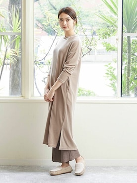 「アニマル」｜「アイテム（モカシン/デッキシューズ）」を使った、kyonさん（レディース・163cm）の秋コーディネート