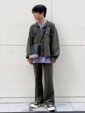 「JUNRED（ジュンレッド）のアイテム（ショルダーバッグ）」を使った、umesakiさん（メンズ・165cm）の秋コーディネート