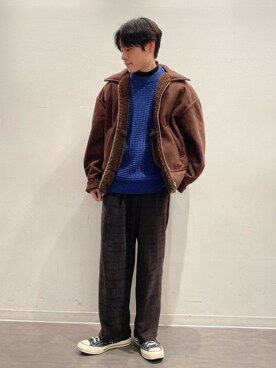 「JUNRED（ジュンレッド）の【この1着でトレンド感を演出】フェイクムートンショートブルゾン（ブルゾン、ブラウン系）」を使った、umesakiさん（メンズ・165cm）の冬コーディネート