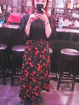「DHOLIC（ディーホリック）のアイテム（スカート、ブラック系）」を使った、Yuriko  Tsuneokaさん（レディース・155cm）の春コーディネート