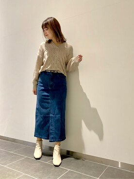 「frames RAY CASSIN（フレームスレイカズン）のアイテム（トップス）」を使った、コーディネートスタッフさん（レディース・167cm）の冬コーディネート