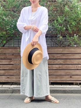 「frames RAY CASSIN（フレームスレイカズン）のアイテム（パンツ）」を使った、コーディネートスタッフさん（レディース・162cm）の春コーディネート