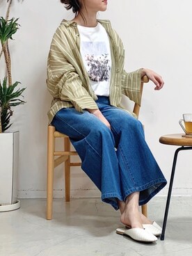 「frames RAY CASSIN（フレームスレイカズン）のアイテム（トップス）」を使った、コーディネートスタッフさん（レディース・162cm）の春コーディネート