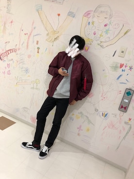 「GU（ジーユー）の（GU）スキニーフィットジーンズ（MEN ⁄ ジーンズ）」を使った、kuoreeeeさん（メンズ・163cm）の秋コーディネート