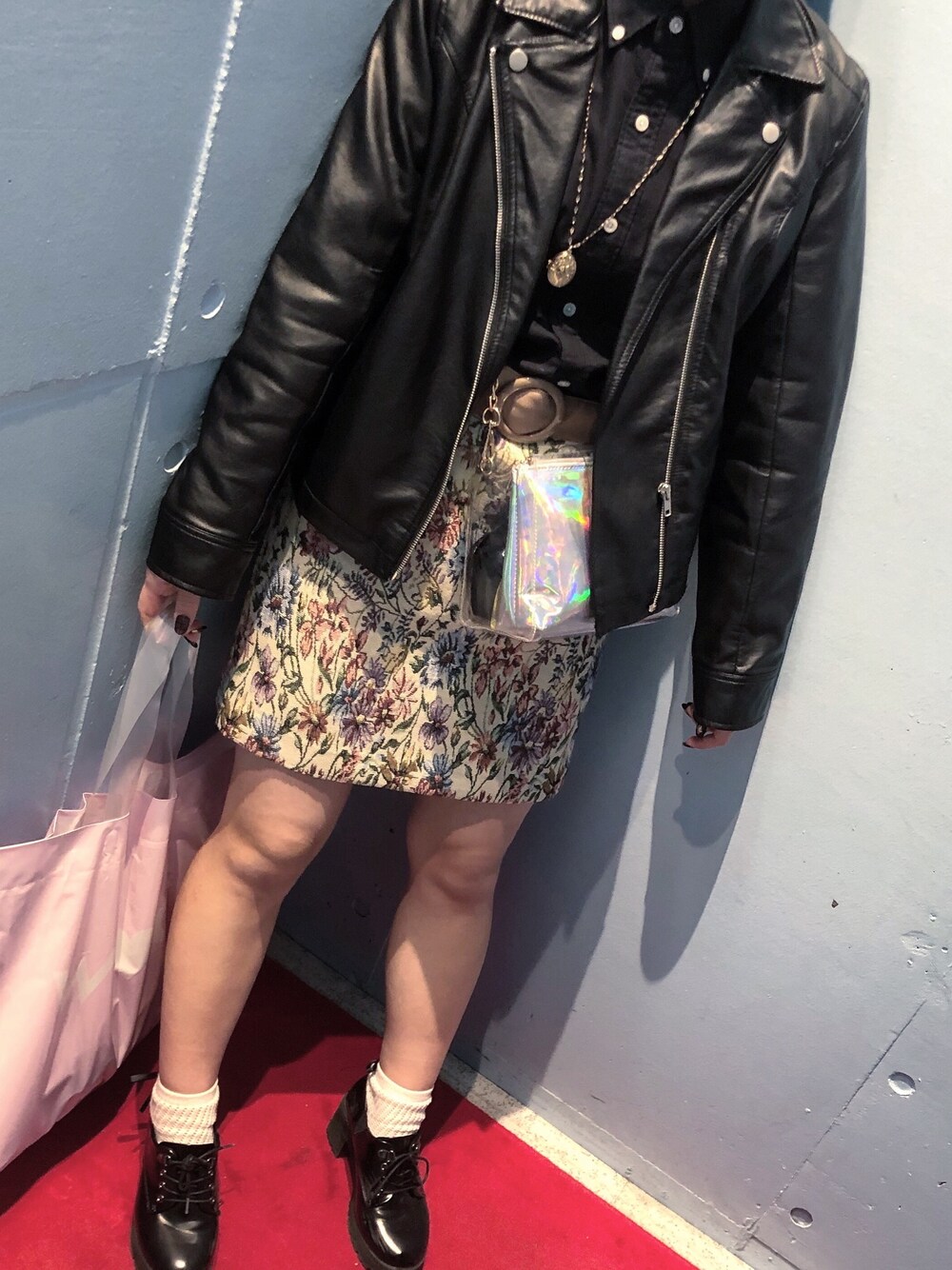 「ライダース、オトナ女子、オトナカジュアル、プチプラ、花柄スカート、Avail、アベイル、黒」｜「Honeysのアイテム（スカート、その他）」を使った、ｽｹｶﾞﾜ ﾅﾂﾈさん（レディース・157cm）の春コーディネートの1枚目の写真