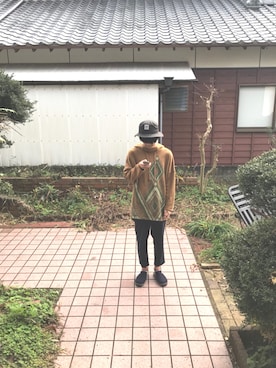 「チャイハネ（チャイハネ）のアイテム（サンダル）」を使った、りゅうやさん（メンズ・175cm）の秋コーディネート