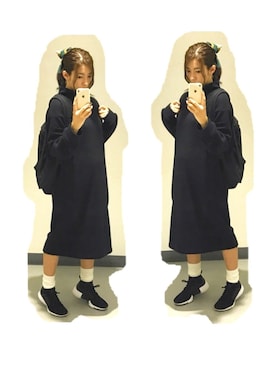 「スウェットワンピース」｜「アイテム（財布/小物）」を使った、りなっぺさん（レディース・161cm）の冬コーディネート