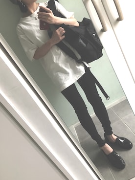 sioさんの（Herschel Supply Co. | ハーシェルサプライ）を使ったコーディネート