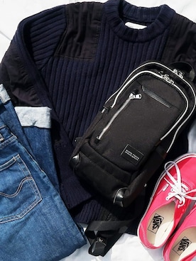 「アイテム（ボディバッグ/ウエストポーチ）」を使った、AKAさん（メンズ・157cm）の冬コーディネート